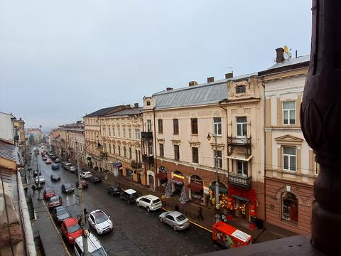 квартира за адресою Головна вул., 42