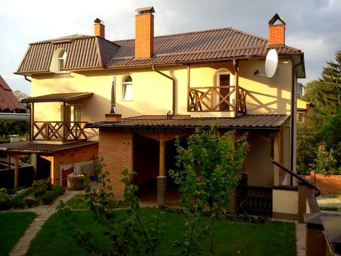 будинок за адресою Добрий Шлях вул., 48а