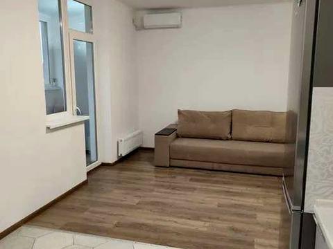 квартира за адресою Академіка Заболотного вул., 15-В