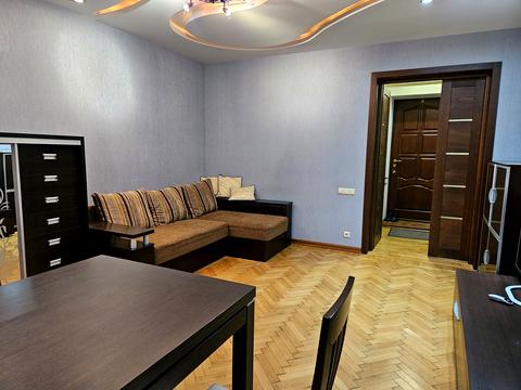 квартира за адресою Харків, майдан Конституції пл., 2/2