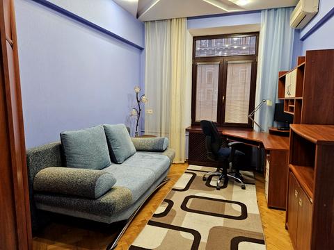 квартира за адресою Харків, майдан Конституції пл., 2/2