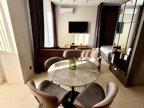 квартира за адресою Соборна вул., 105-В/3