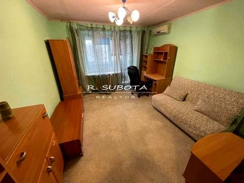 квартира за адресою Михайла Грушевського вул. (Карла Лібкнехта), 14