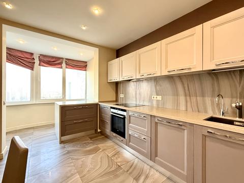 квартира за адресою Голосіївський просп. (40-річчя Жовтня), 30-Б