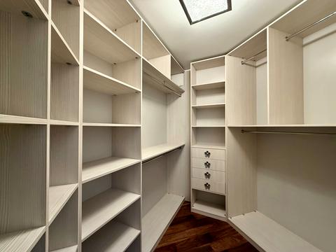 квартира за адресою Голосіївський просп. (40-річчя Жовтня), 30-Б