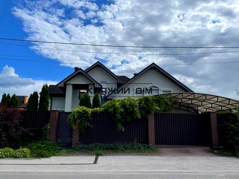 будинок за адресою Віктора Швеця вул. (Шляхова), 1