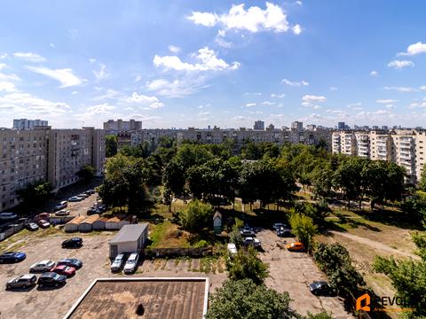 квартира за адресою Космонавта Поповича вул. (Космонавта Волкова), 8