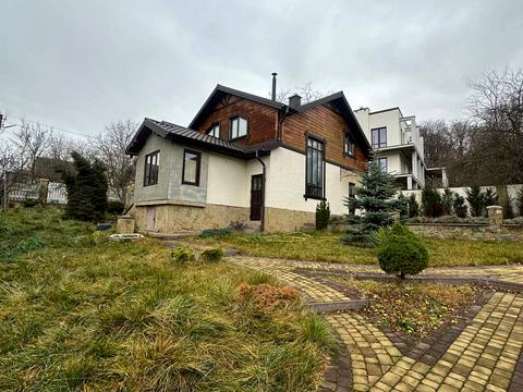 будинок за адресою с. Бережани, Долинівка, 2