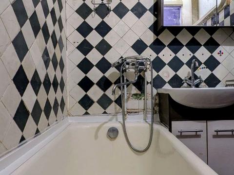 квартира за адресою Ентузіастів вул., 25/2