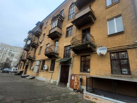 квартира за адресою Межигірська вул., 37