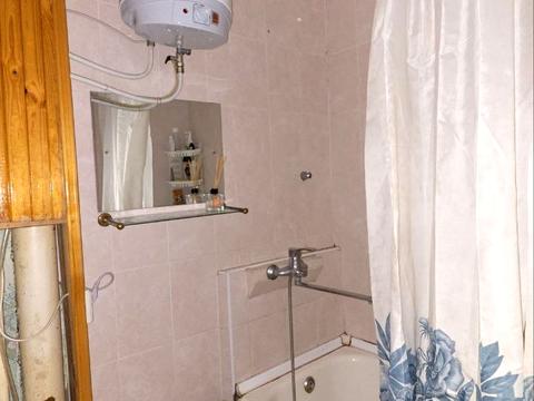 квартира за адресою Академіка Булаховського вул., 28