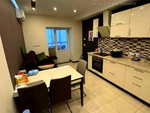 квартира за адресою Патріарха Мстислава Скрипника вул., 48-А