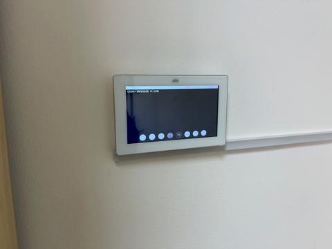 комерційна за адресою Хорива вул., 1А