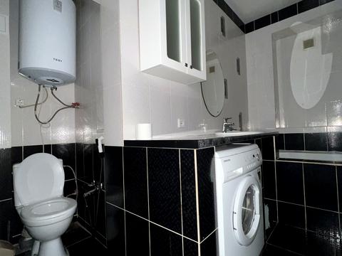 квартира по адресу Независимой Украины ул. (40 лет Советской Украины), 31