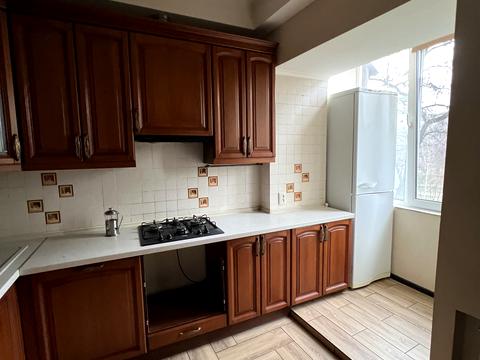 квартира по адресу Независимой Украины ул. (40 лет Советской Украины), 31