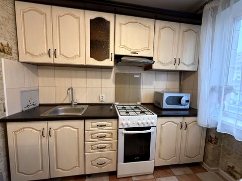 квартира за адресою Михайла Омеляновича-Павленка вул. (Суворова), 18/20