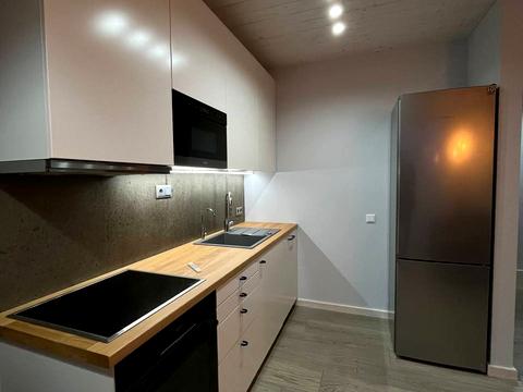 квартира за адресою Набережна Перемоги вул., 40-Д