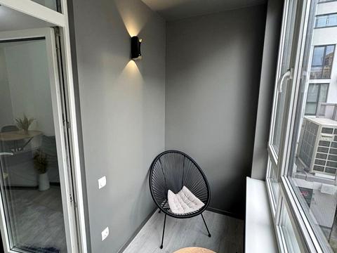 квартира за адресою Київ, Салютна вул., 2к7