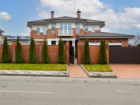 будинок за адресою Харківська вул.