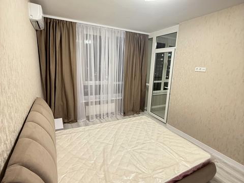 квартира за адресою Віктора Некрасова вул. (Північно-Сирецька), 6