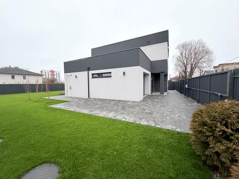 будинок за адресою Озерна вул., 62