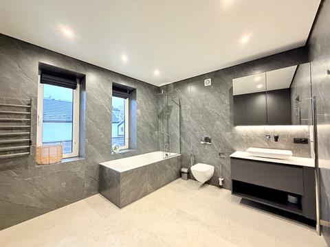 будинок за адресою Озерна вул., 62