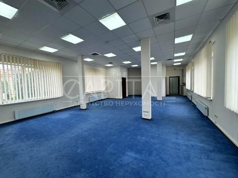 комерційна за адресою Казарменна, 4г