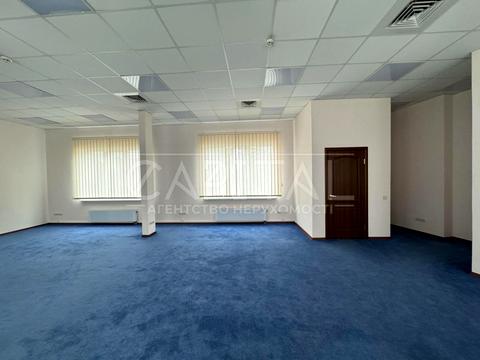 комерційна за адресою Казарменна, 4г