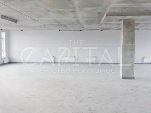 коммерческая по адресу Степана Бандеры просп. (Московський), 8г