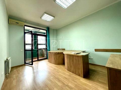 комерційна за адресою Київ, Шота Руставелі вул., 44