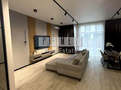 дом по адресу Леоніда Каденюка ул.