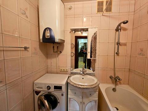 квартира за адресою майдан Конституції пл., 2/2