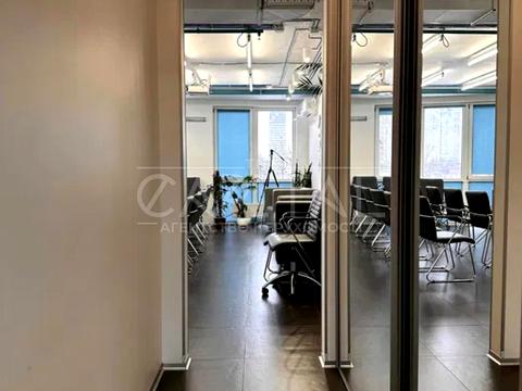 комерційна за адресою Київ, Соборності просп. (Возз'єднання), 30-А