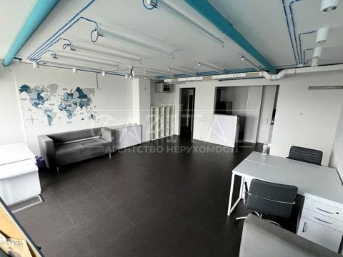 комерційна за адресою Київ, Соборності просп. (Возз'єднання), 30-А