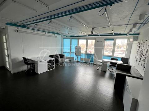 комерційна за адресою Київ, Соборності просп. (Возз'єднання), 30-А