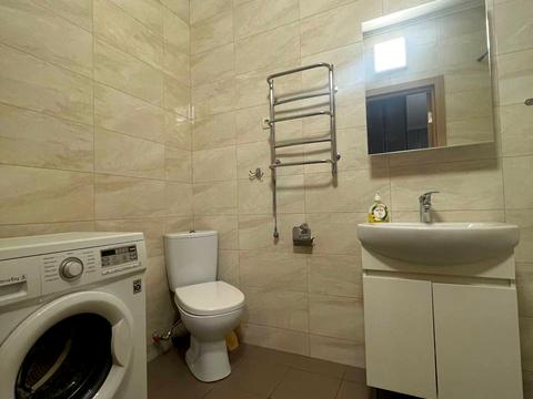 квартира за адресою Євгена Чикаленка вул., 43