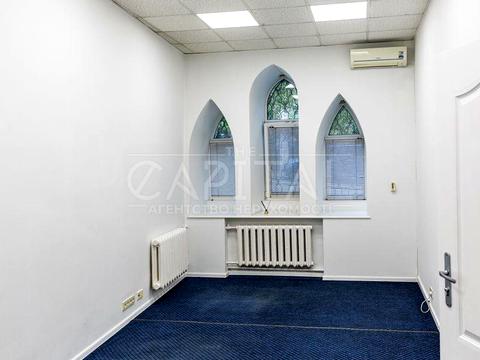 комерційна за адресою Олеся Гончара вул., 44