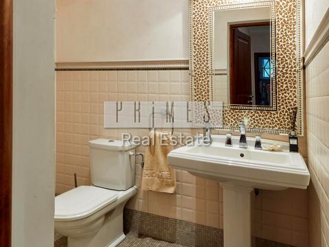 будинок за адресою Грушевського вул.