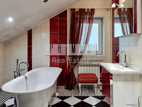 будинок за адресою Грушевського вул.