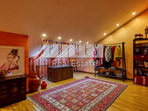 будинок за адресою Грушевського вул.