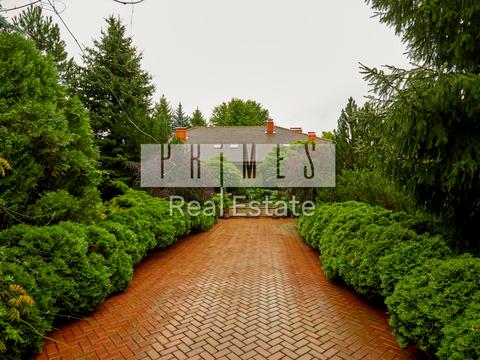 будинок за адресою Грушевського вул.