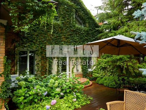 будинок за адресою Грушевського вул.