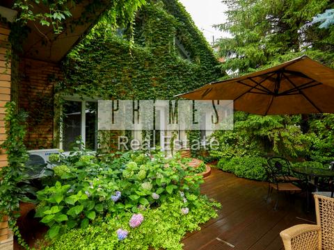 будинок за адресою Грушевського вул.