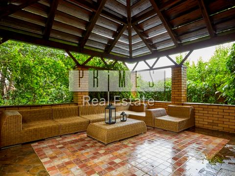 будинок за адресою Грушевського вул.