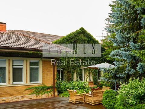 будинок за адресою Грушевського вул.