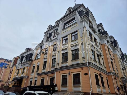 комерційна за адресою Воздвиженська вул., 14