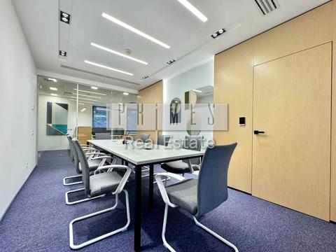 комерційна за адресою Спортивна пл., 3