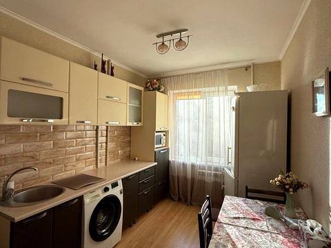 квартира по адресу Князя Владимира Великого просп., 120