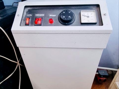 комерційна за адресою Якуба Коласа вул., 8 Б