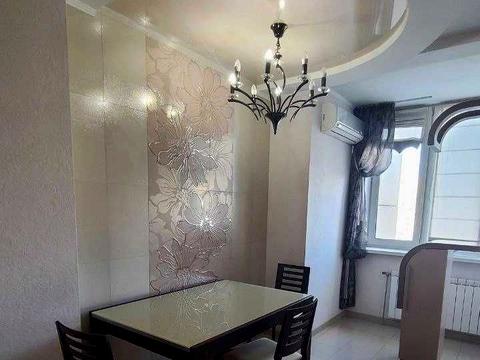 квартира за адресою Срібнокільська вул., 1